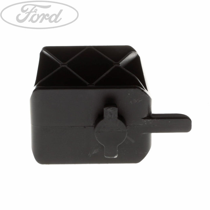 RADIATOR BRACKET