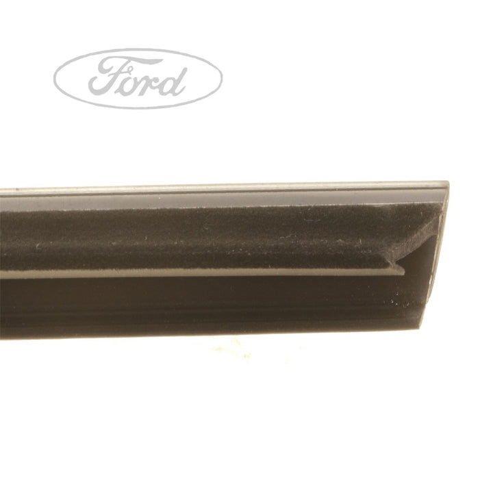 FOCUS O/S FRONT DOOR BELT WEATHERSTRIP