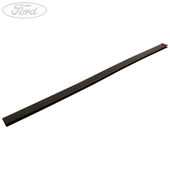 ROOF SIDE DRIP RAIL