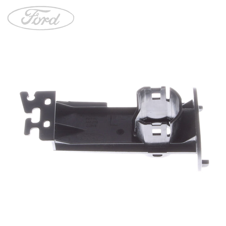 PARKING DISTANCE CONTROL RETAINER BRACKET