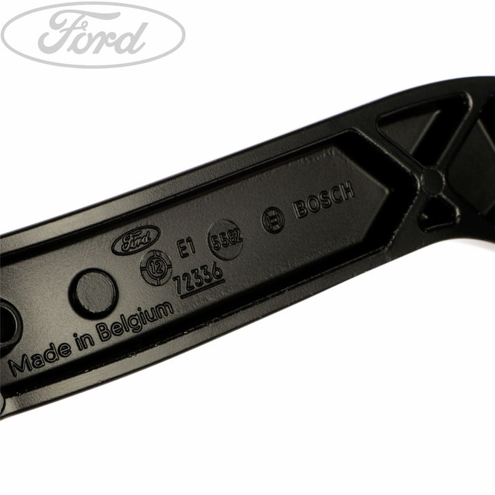 KUGA FRONT O/S WIPER ARM