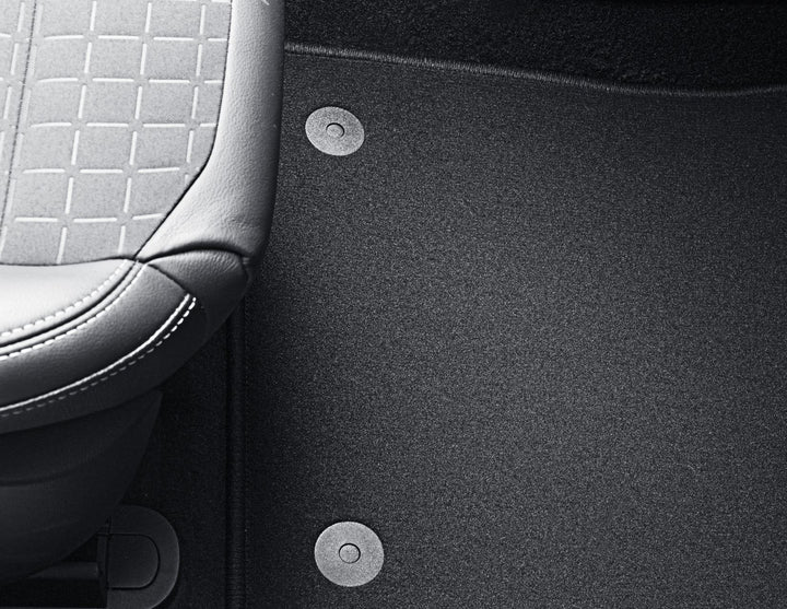 FIESTA FRONT CARPET CONTOURED CAR FLOOR MATS SET BLACK 2017 - ONWARDS