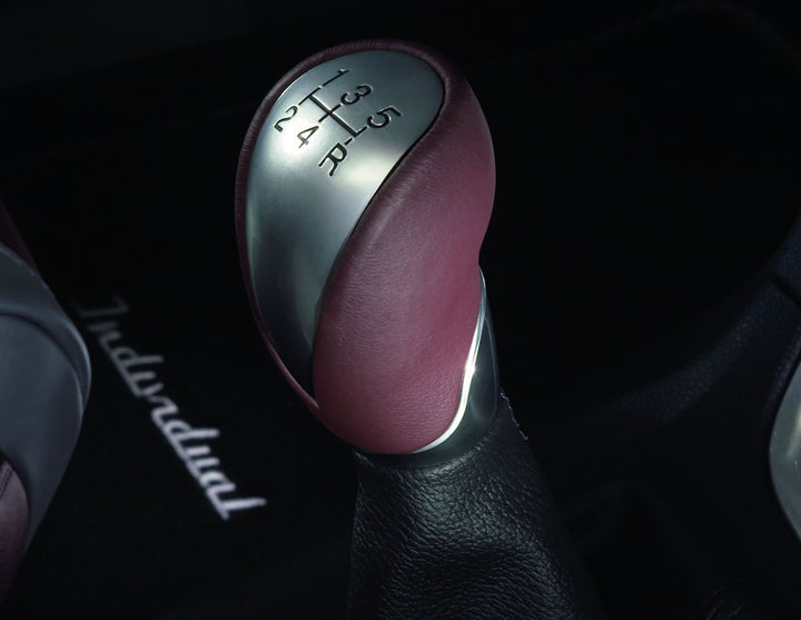FIESTA GEAR LEVER KNOB 07/2008 12/2012