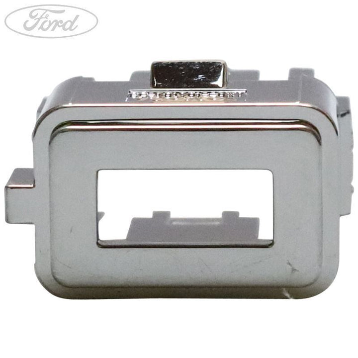 C-MAX HEADPHONE VOLUME CONTROL MEDIA HUB 1XUSB04/2015-