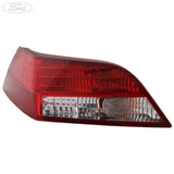 FOCUS CC N/S REAR LOWER OUTER LIGHT LAMP WITH NUTS