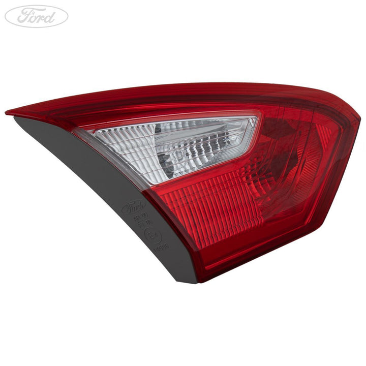 FOCUS MK3 REAR PASSENGER SIDE TAIL LIGHT LAMP CLUSTER 4 DOOR 11-15