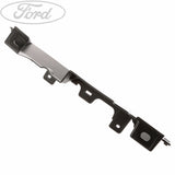 EVEREST FRONT RADIATOR GRILLE UPPER BRACKET WAGON 2013-