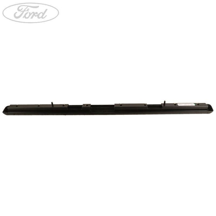 PICK UP BOX RAIL