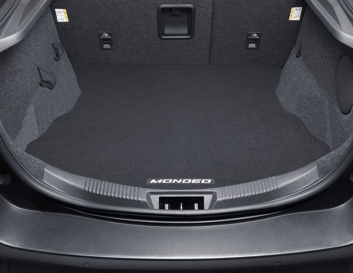 MONDEO FROM 09/2014 LOAD COMPARTMENT MAT BLACK,WITH MONDEO LOGO