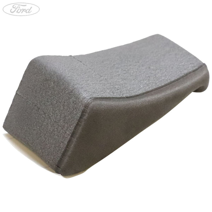 C-MAX BONNET SEAL PAD 2015-