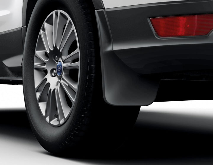 KUGA MUD FLAPS WITH FITTING  02/2008  11/2012