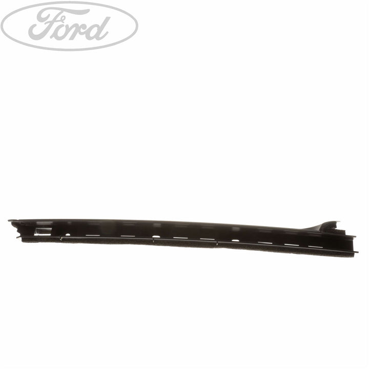 BODY MOULDINGS