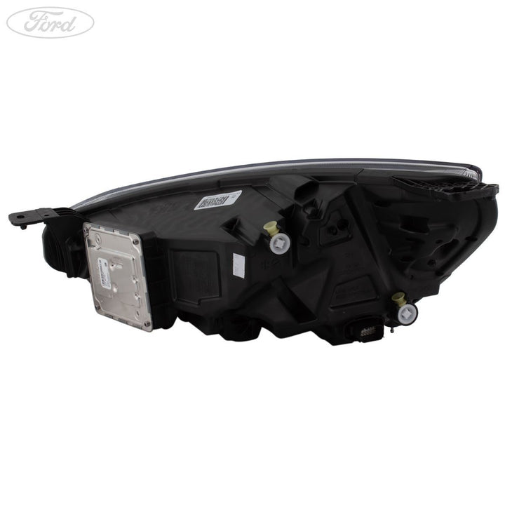 FOCUS O/S DRIVERS SIDE LED HEADLAMP WITH BLACK BEZELS 20