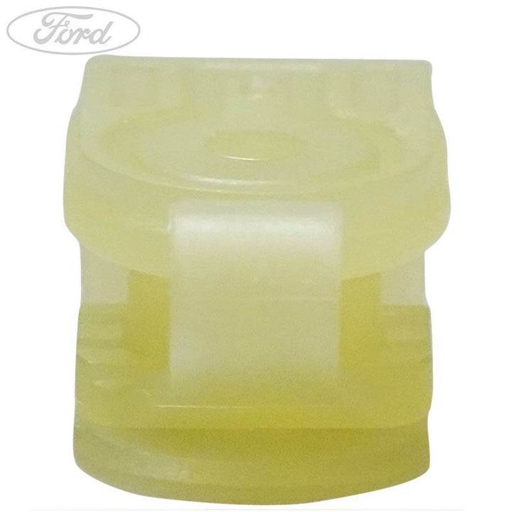 FIESTA REAR SPOILER RETAINER 11/2012-