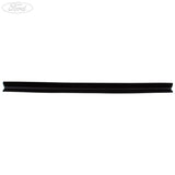 COURIER FRONT O/S DOOR WINDOW GLASS FRONT RUNNER SEAL 2014-