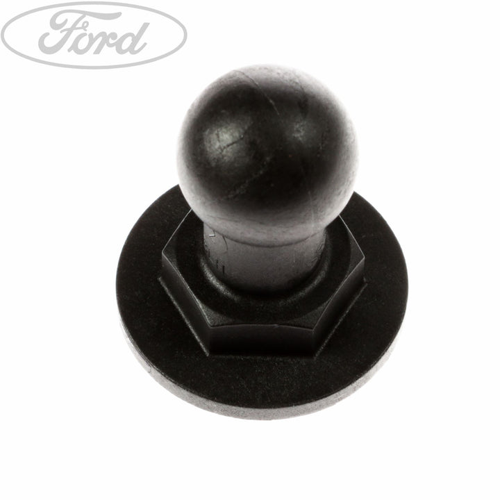 Ranger 2.2 3.2 TDCi Camshaft Cover Trim Stud 2011-2023