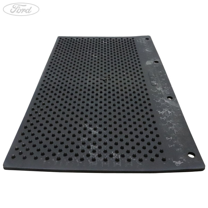 REAR SPLASH GUARD