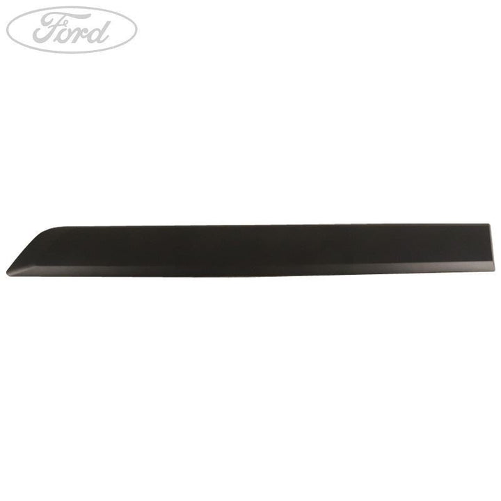 REAR QUARTER OUTER MOULDING