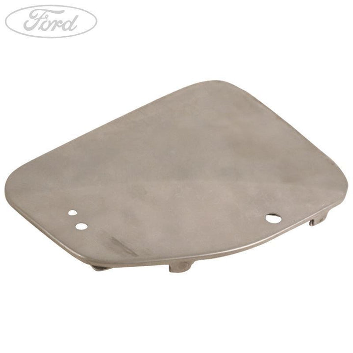 FUEL TANK FILLER ACCESS DOOR