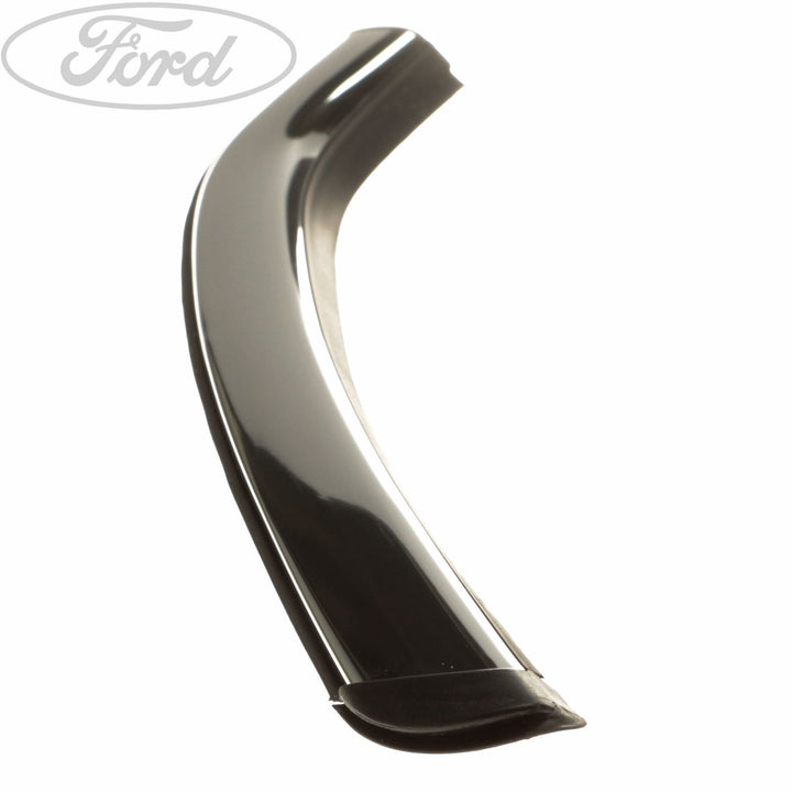 BODY MOULDINGS