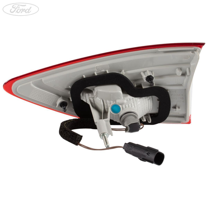 KUGA MK2 REAR PASSENGER SIDE INNER TAIL LIGHT LAMP UNIT 2012- LEVEL 1