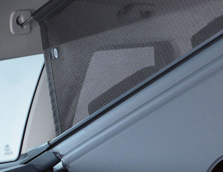 MONDEO LOAD RETENTION NET TO BE FIXED BEHIND REAR SEATS