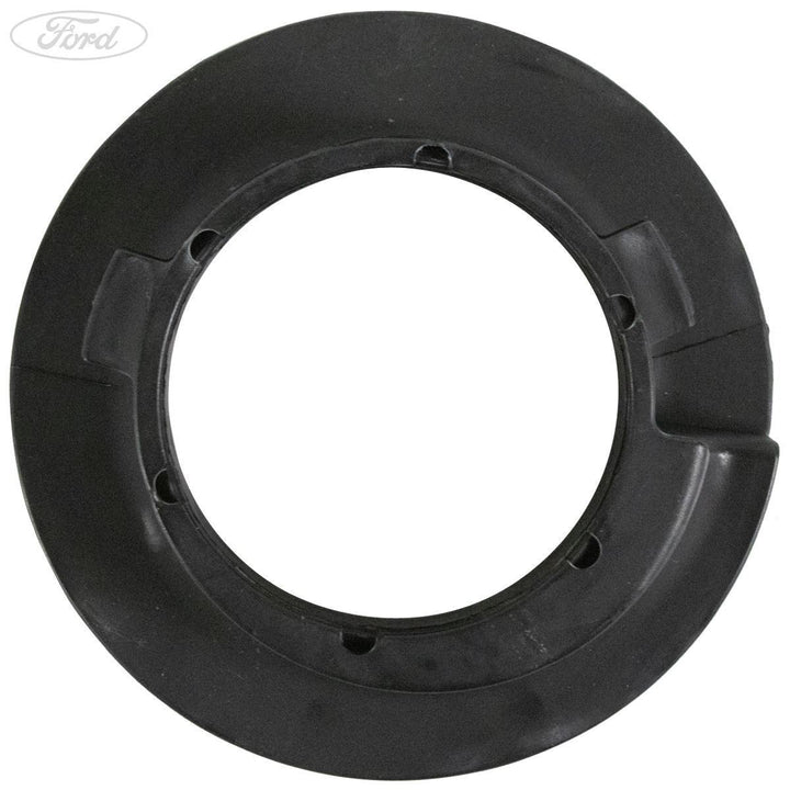 EDGE S-MAX REAR O/S OR N/S COIL SPRING TOP PLATE 2016-