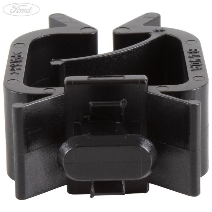 INSTRUMENT PANEL CLIP