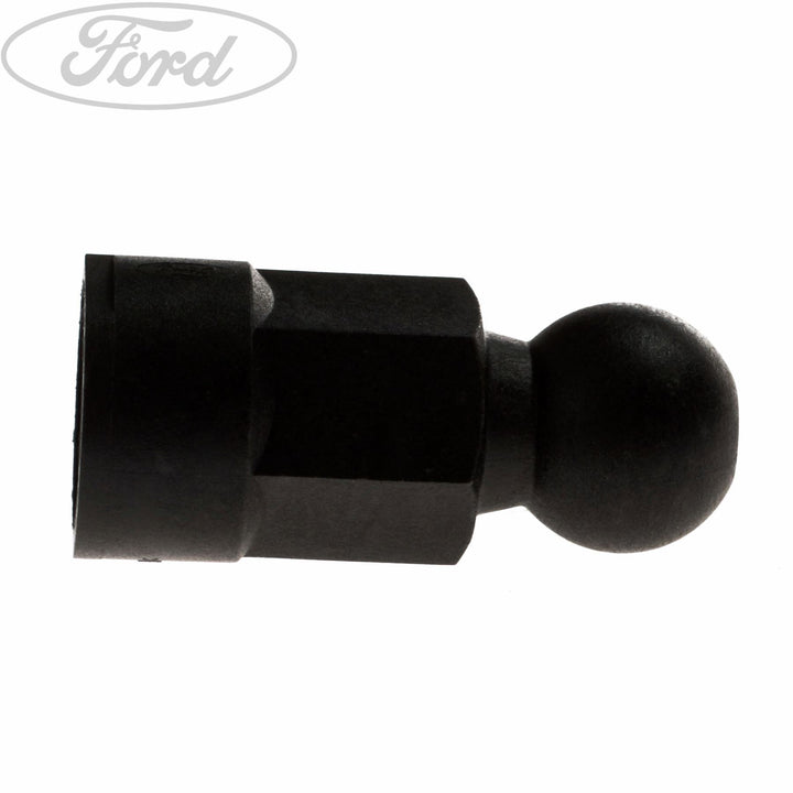 CYLINDER HEAD COVER FIXING STUD