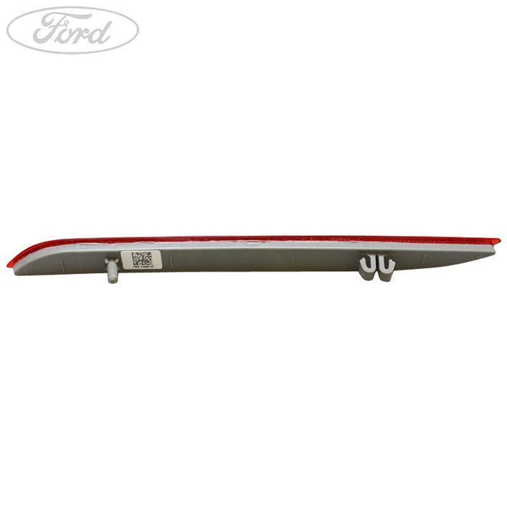 REAR REFLECTOR