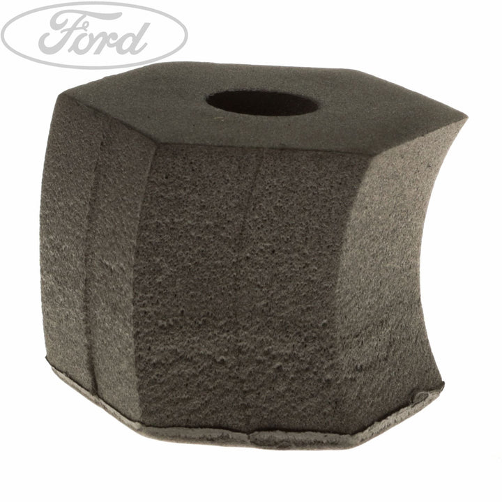 REAR DOOR WINDOW WINDER SEAL