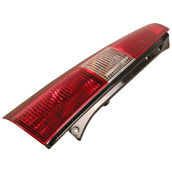 EVEREST REAR PASSENGER SIDE LIGHT LAMP UNIT REGULAR WAGON 10/2006-