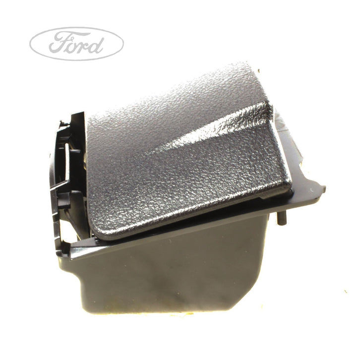 CENTRE CONSOLE ASH RECEPTACLE