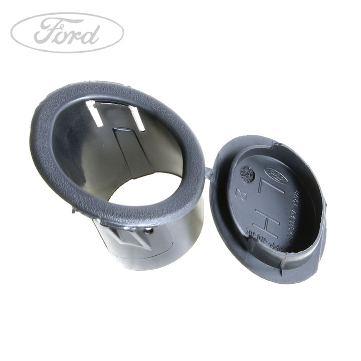 FIESTA REAR BOOT SPOILER N/S MOUNTING GROMMET
