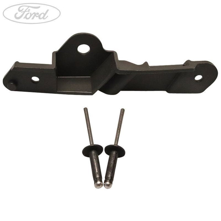 FOCUS MK3 O/S FRONT BUMPER VALANCE BRACKET BLACK 2014-