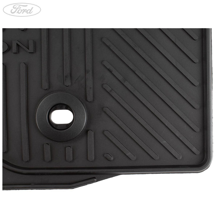 FIESTA MK6 FUSION FRONT RUBBER CONTOUR FLOOR MATS & CLIPS