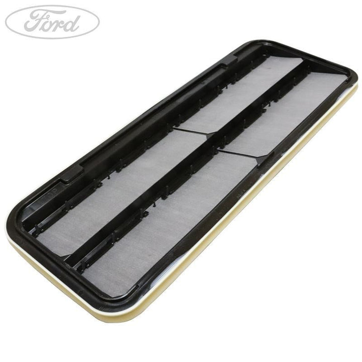 AIR INLET GRILLE