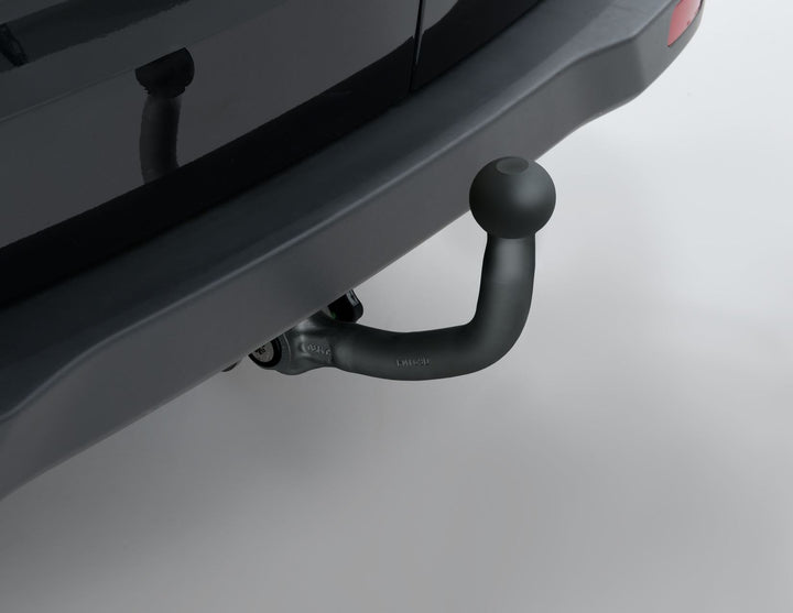 BRINK®* DETACHABLE TOW BAR 04/2014 11/2016
