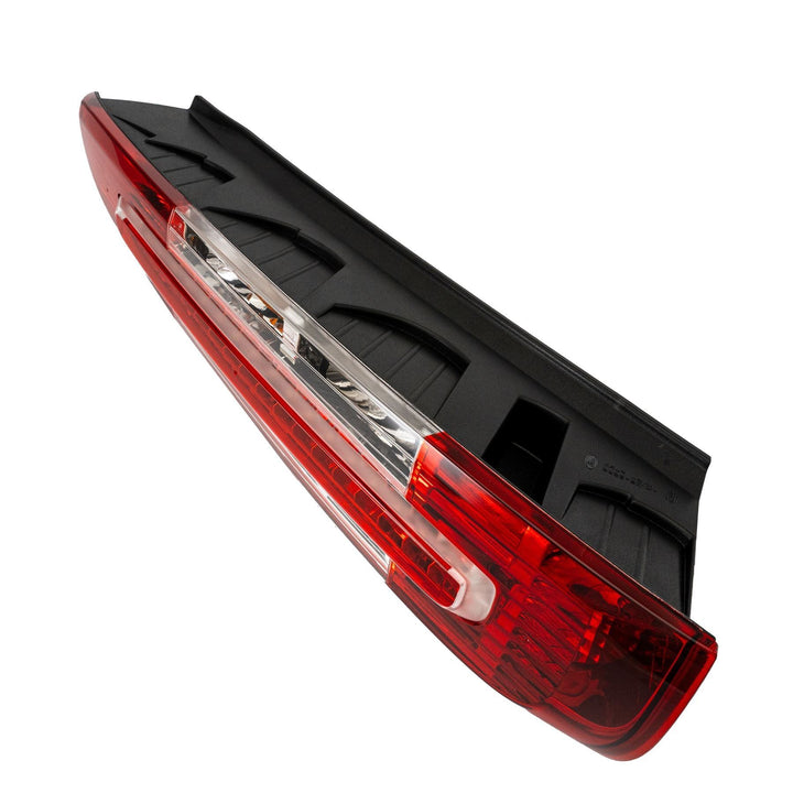 C-Max Passenger Side Rear Tail Light Lamp Includes Bulbs 2007-2008