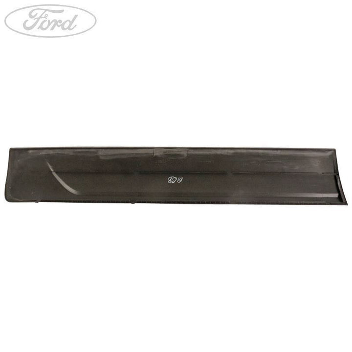 DOOR OUTSIDE MOULDING