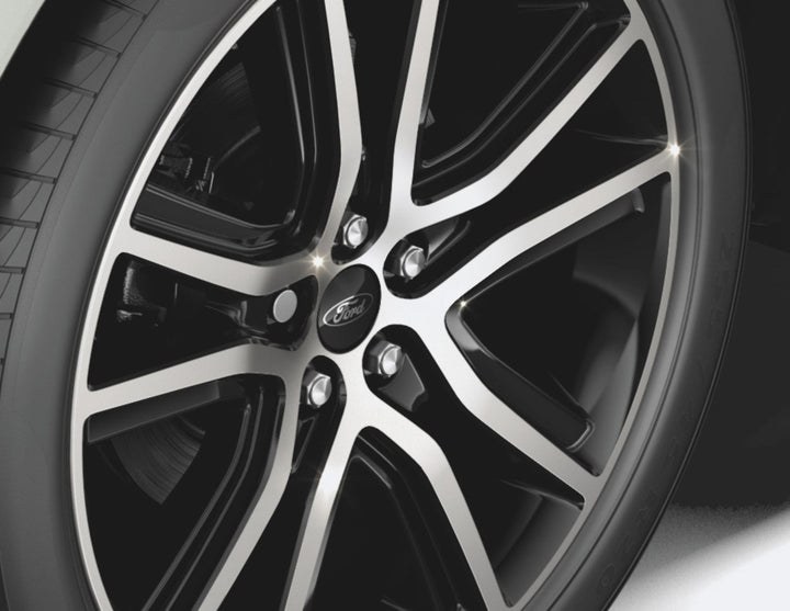 LOCKING WHEEL NUTS KIT FOR ALLOY WHEELS