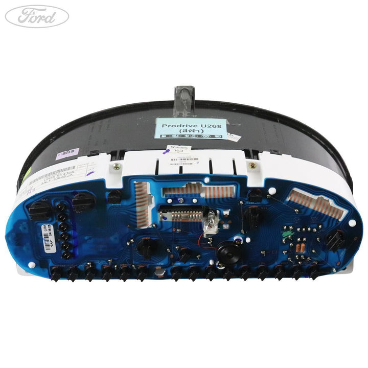 EVEREST ENDEAVOUR INSTRUMENT CLUSTER 4 SPEED AUTO RHD 03-07