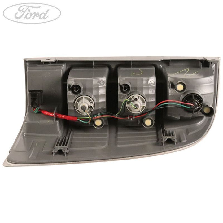 REAR PASSENGER SIDE LIGHT LAMP ASSEMBLY UNIT COMPLETE