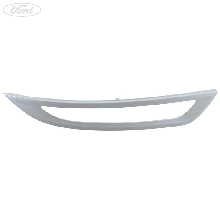 KUGA MK1 O/S FRONT BUMPER COVER ICE WHITE DTRL 2011-2012