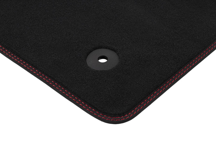 FOCUS FROM 04/2018 VELOUR FLOOR MATS FRONT,BLACK WITH RED STITCHING