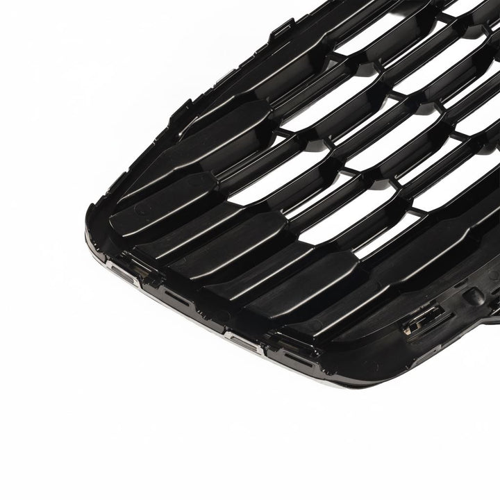 Puma Titanium Upper Bumper Grille Black & Chrome 2020-