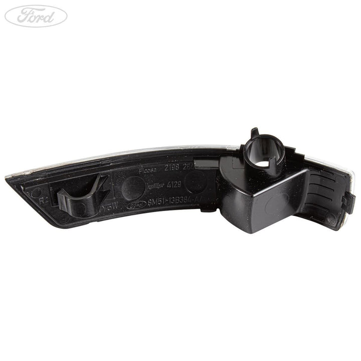 FRONT O/S RH WING MIRROR HOUSING INDICATOR LENS