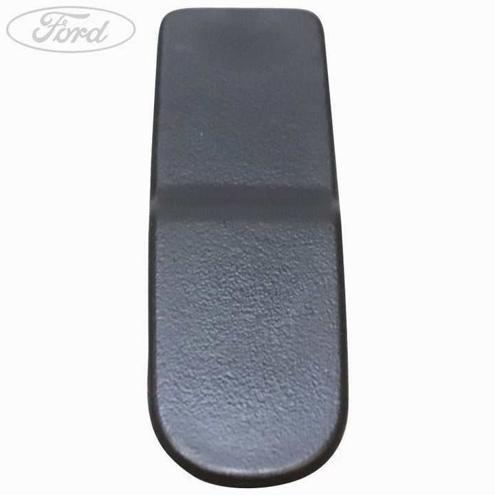 BODY SIDE TRIM RETAINER