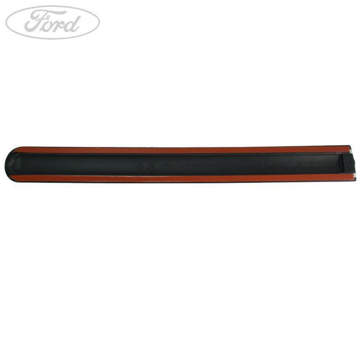 CONNECT N/S REAR LOWER BODY MOULDING TRIM 02-03 3 TIER