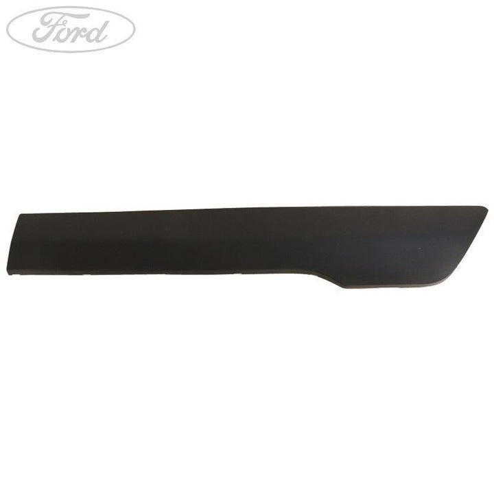REAR QUARTER OUTER MOULDING